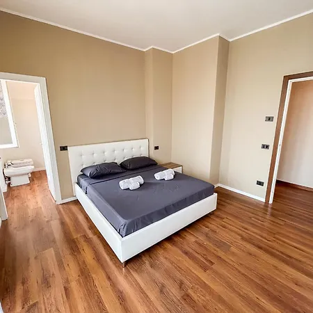 Апартаменты Skyloft - Attico Chic Con Panorama Unico *