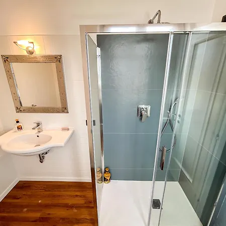 アパート Skyloft - Attico Chic Con Panorama Unico ベルガモ